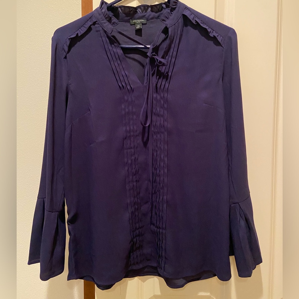 Ann Taylor navy blue pullover blouse- Petite XSmall